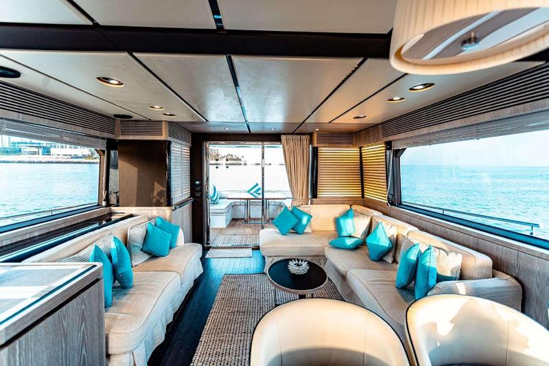 Main saloon looking aft to the cockpit